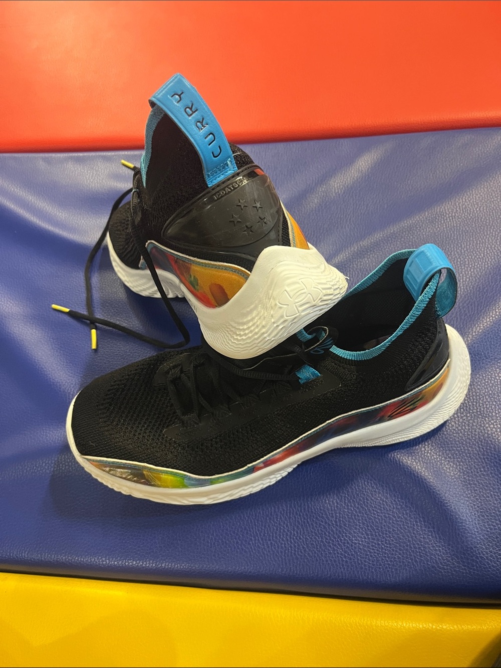 Under Armour Steph Curry Men’s sneaker 10.5